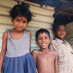 Sri Lanka 2005: Displaced Children