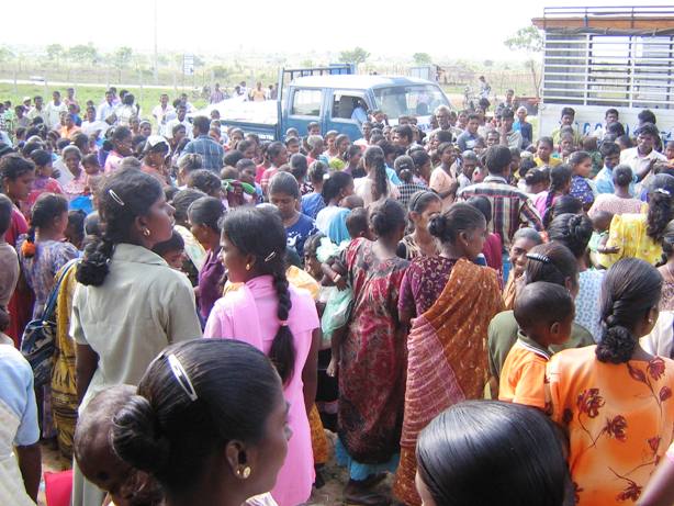 Batticaloa IDPs March 2007 TamilNet