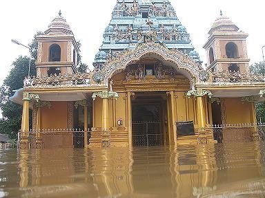 Inuvil Kandasamy Kovil Temple Jaffna after Cyclone Nisha November 2008