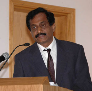 N Vithyatharan Uthayan editor Sudar Oli 2009