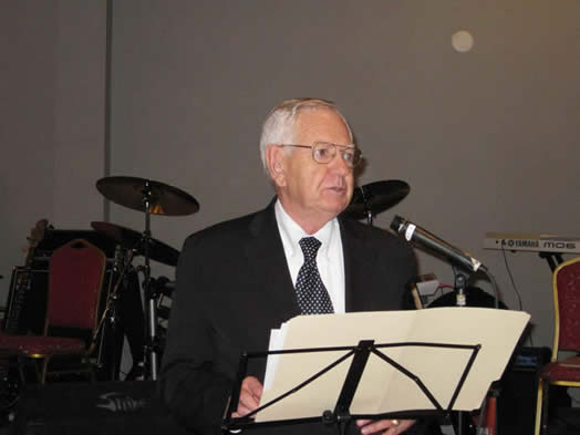 Ambassador Arthur Gene Dewey at the 2009 Sangam AGM