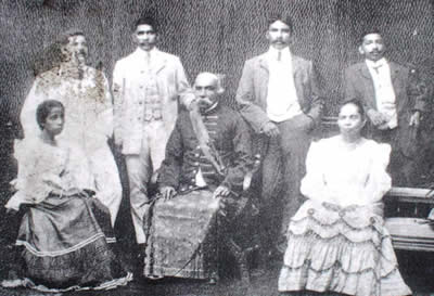 Mudaliyar Don Spater Senanayake and family