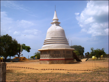 Vadduvaakal Buddhist stupa